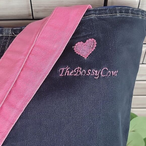 The Bossy Cow tote bag - Picture 2 of 10